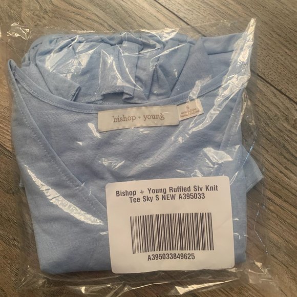 NWT BISHOP + YOUNG RUFFLED SLEEVE KNIT TEE SKY BLUE SMALL - Picture 11 of 14